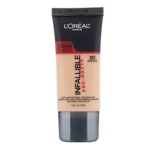 L'oreal Infallible Pro Matte Foundation shade 103 Natural Buff